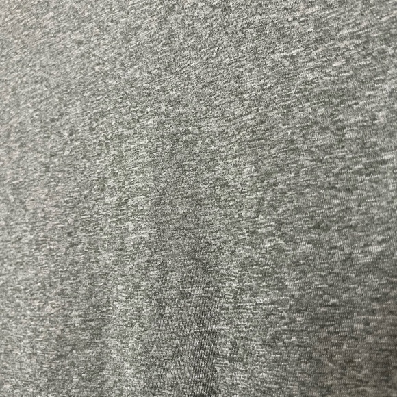 Nike Gray Fitted Short Sleeve v neck T-Shirt M - Picture 4 of 4